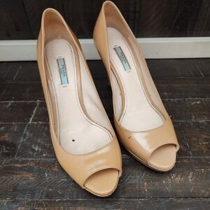 Prada Peep Toe Patented Leather Pumps Nude Classic Stiletto Size 40.5 *READ*